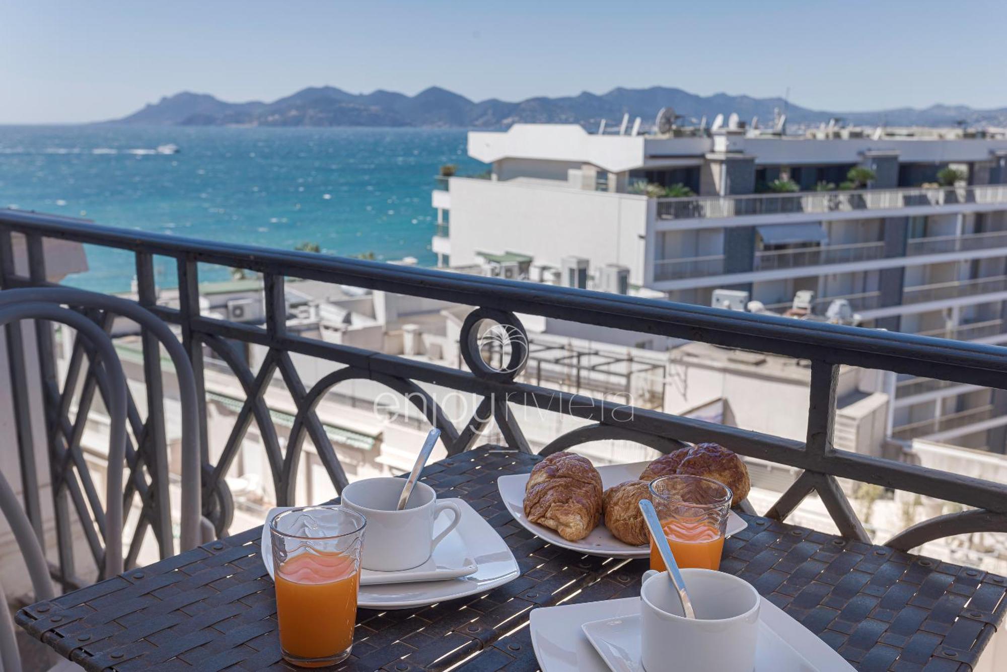 Palais Miramar Suite Art Modern - Derniere Etages Vue Mer - 75M De Confort - En Face Des Plages -Wifi - Clim 戛纳 外观 照片